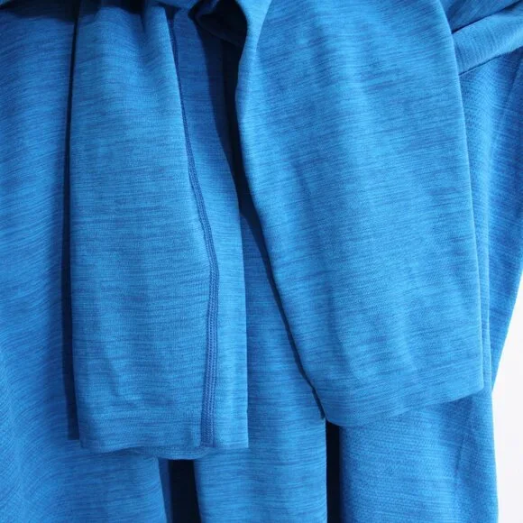 Lululemon Metal Vent Tech Long Sleeve Blue Mesh Silverescent V-Stitch Size Large - Picture 4 of 8